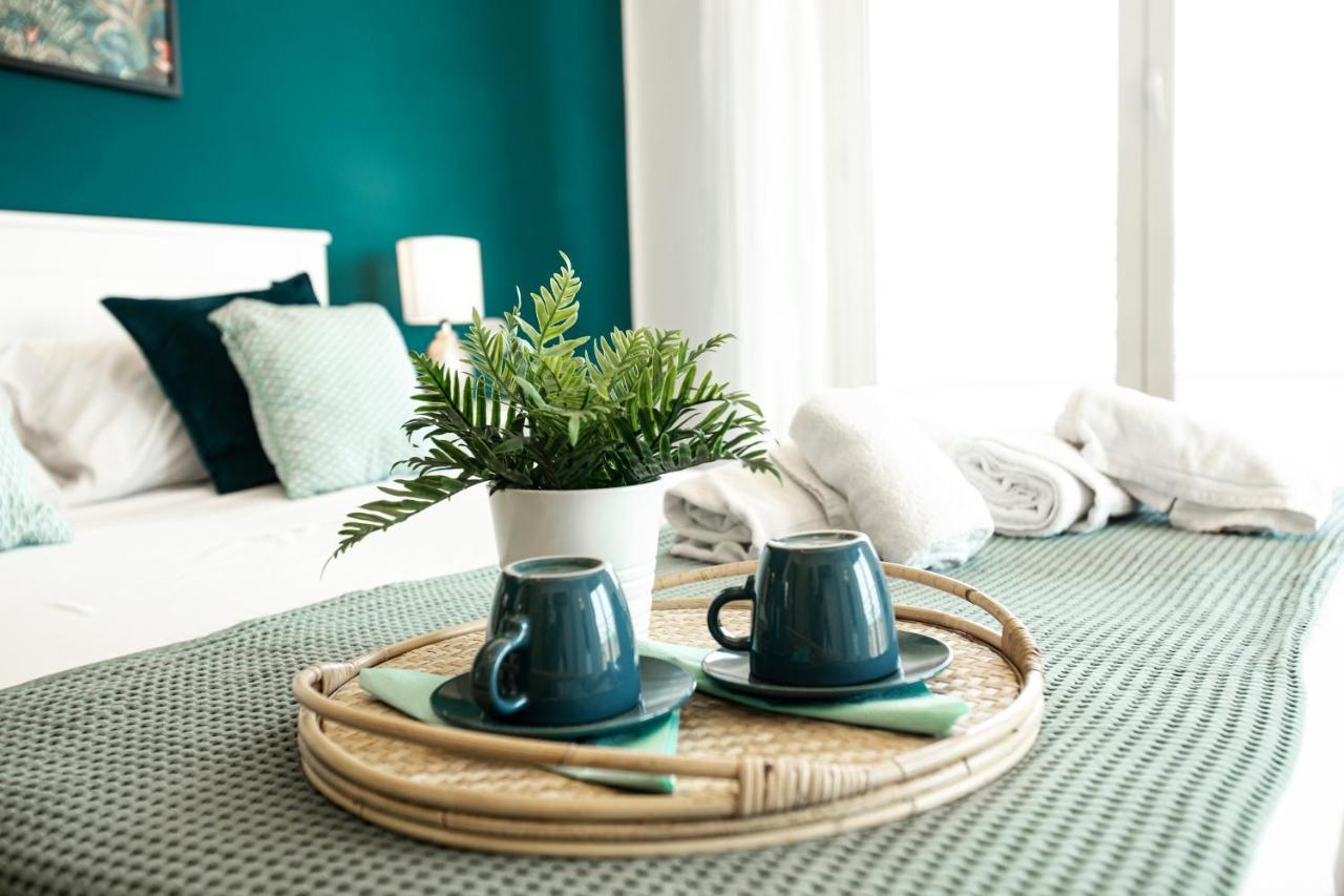Ostia Holiday Boutique Spa Bagian luar foto
