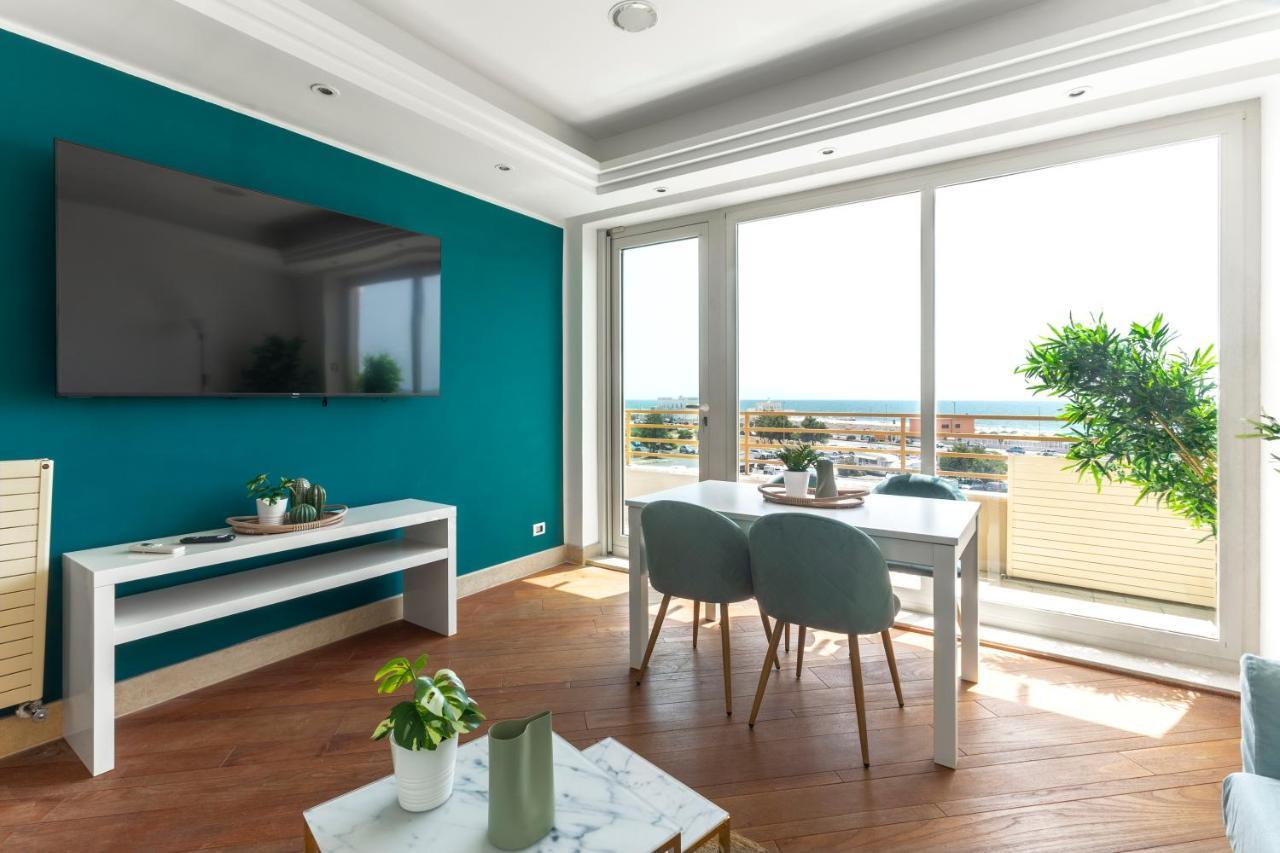 Ostia Holiday Boutique Spa Bagian luar foto